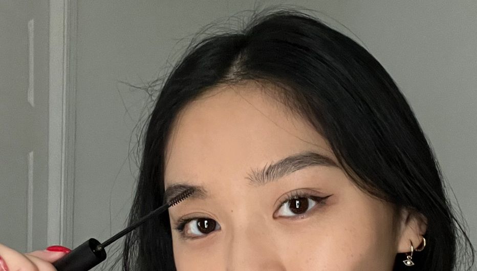 brow makeup