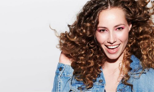 Curly hair care: Tips, tricks & repair plan